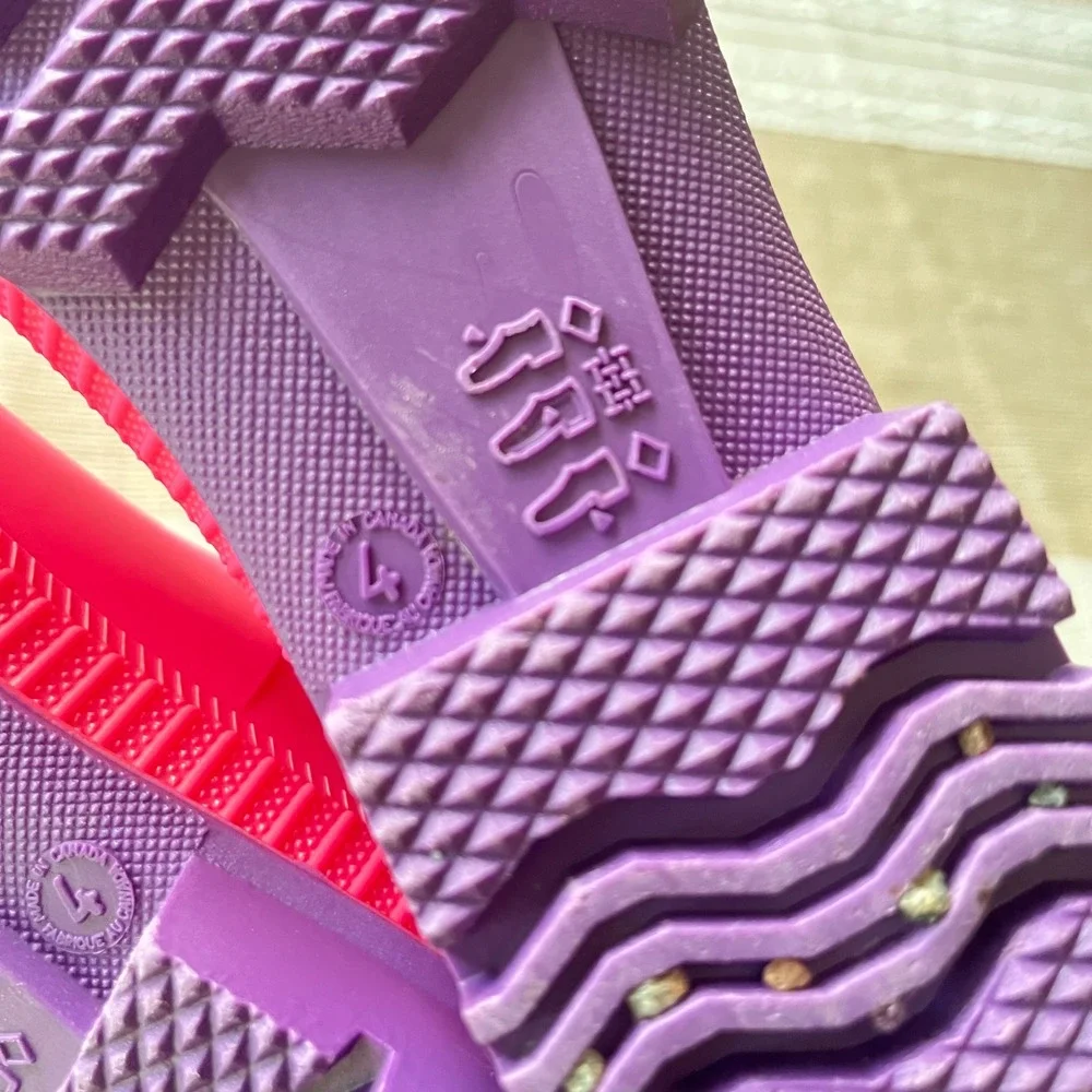 Kamik Stomp Kids Rain Boots Pink Purple Waterproof Rubber Size 4 Made in Canada